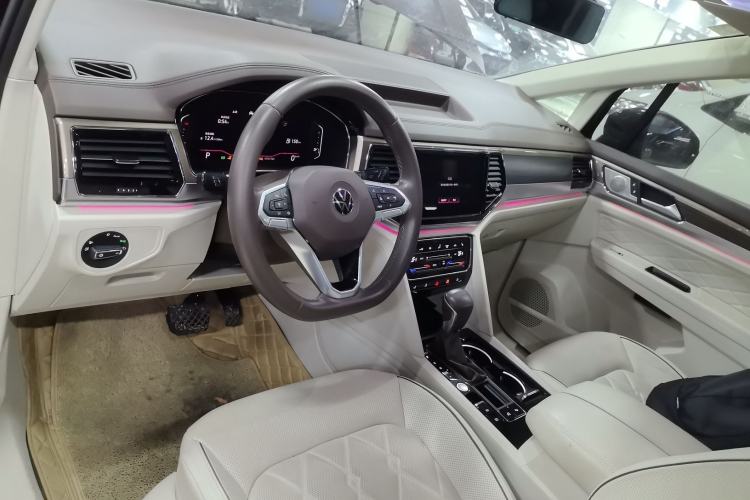 Used Volkswagen Viloran 2020 380TSI Flagship Edition Center Console