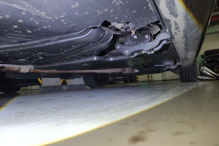 Used Volkswagen Viloran 2020 380TSI Prestige Edition Chassis Rear Right