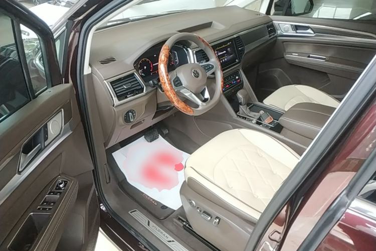 Used Volkswagen Viloran 2020 330TSI Business Edition Driver Seat