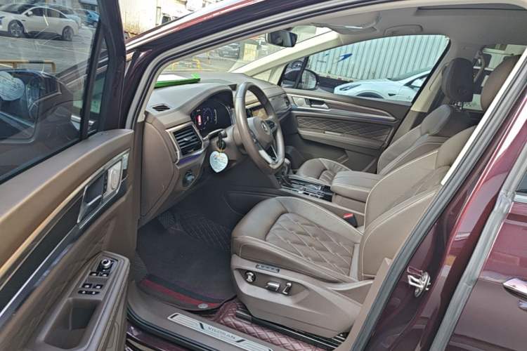 Used Volkswagen Viloran 2020 380TSI Prestige Edition Driver Seat