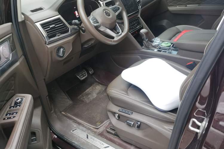 Used Volkswagen Viloran 2020 380TSI Prestige Edition Driver Seat