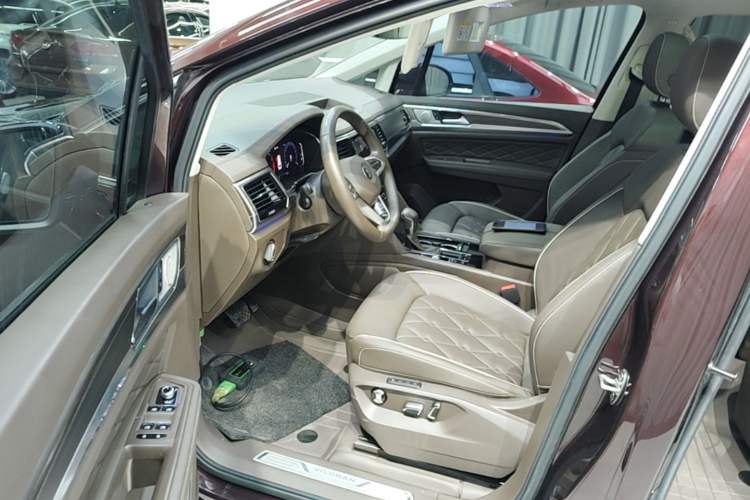 Used Volkswagen Viloran 2020 380TSI Prestige Edition Driver Seat