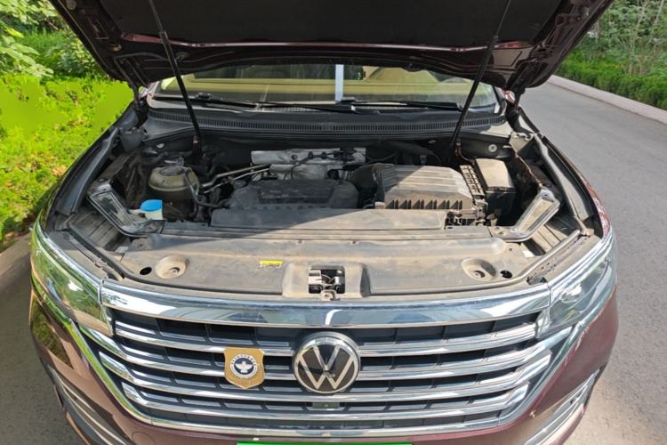 Used Volkswagen Viloran 2020 380TSI Flagship Edition Engine Bay