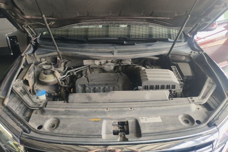 Used Volkswagen Viloran 2020 380TSI Flagship Edition Engine Bay