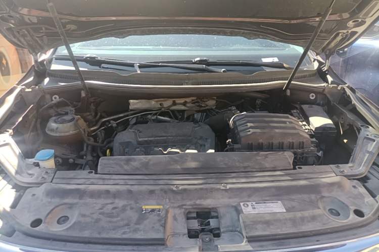 Used Volkswagen Viloran 2020 330TSI Business Edition Engine Bay