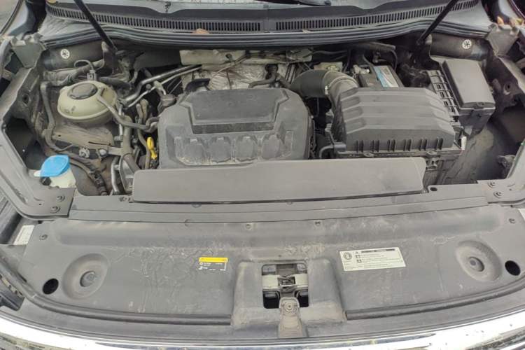 Used Volkswagen Viloran 2020 380TSI Prestige Edition Engine Bay