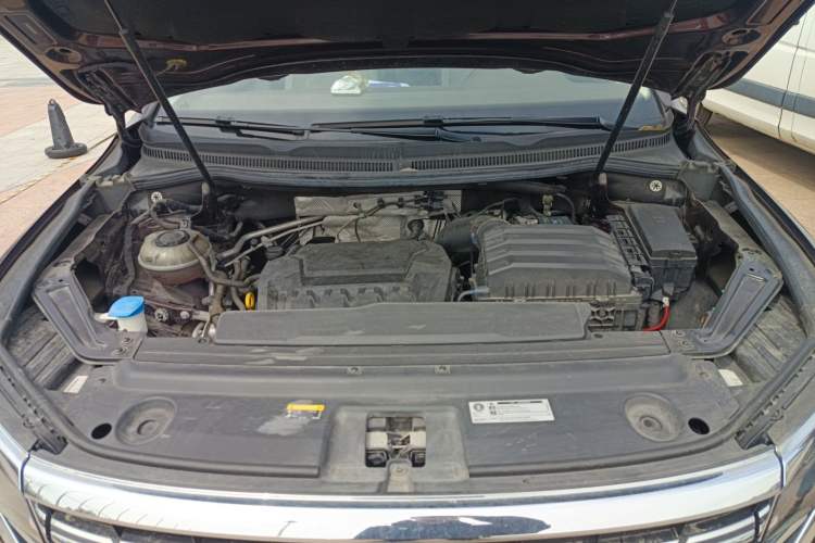 Used Volkswagen Viloran 2020 380TSI Prestige Edition Engine Bay