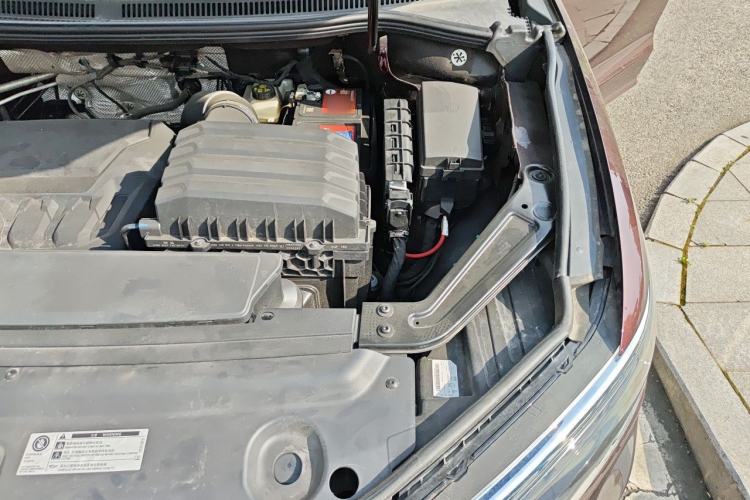 Used Volkswagen Viloran 2020 380TSI Flagship Edition Engine Bay Left
