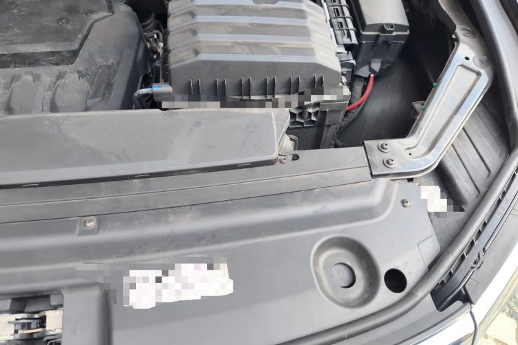 Used Volkswagen Viloran 2020 380TSI Flagship Edition Engine Bay Left