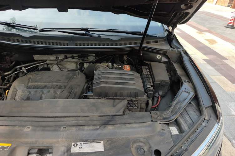 Used Volkswagen Viloran 2020 380TSI Flagship Edition Engine Bay Left