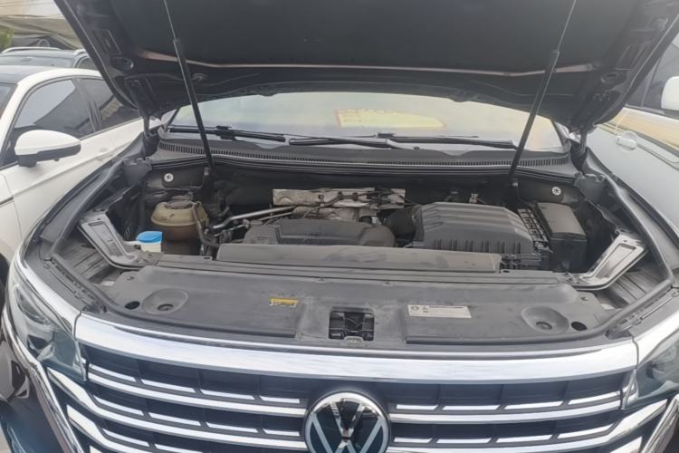 Used Volkswagen Viloran 2020 380TSI Prestige Edition Engine Bay