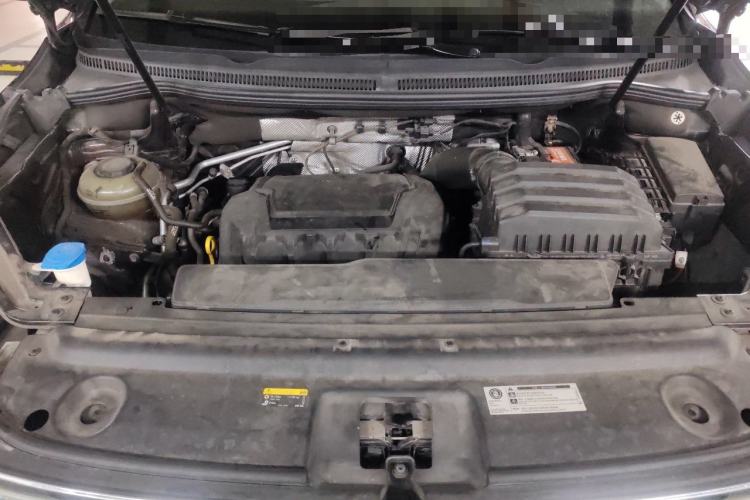 Used Volkswagen Viloran 2020 380TSI Prestige Edition Engine Bay