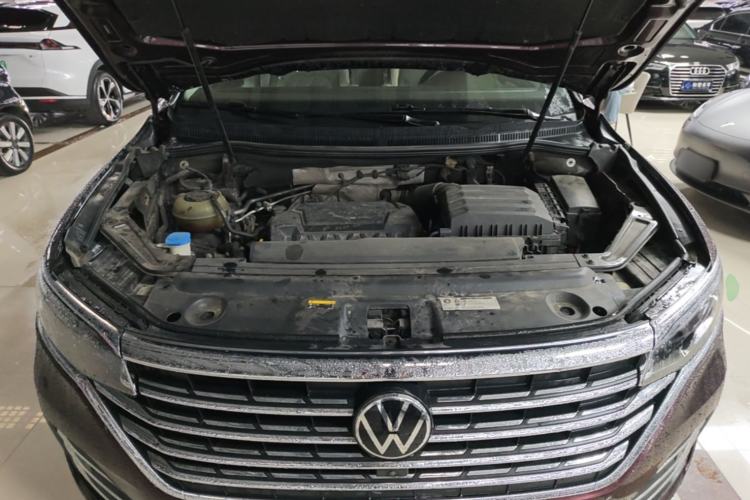 Used Volkswagen Viloran 2020 380TSI Flagship Edition Engine Bay