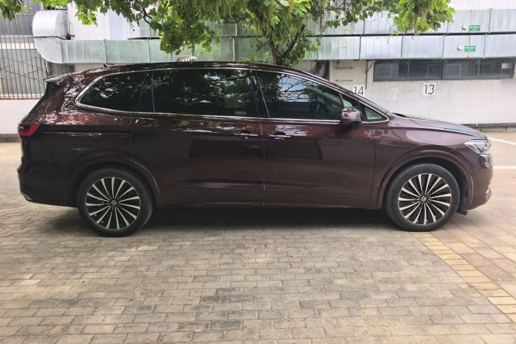 Used Volkswagen Viloran 2020 380TSI Prestige Edition Exterior 2