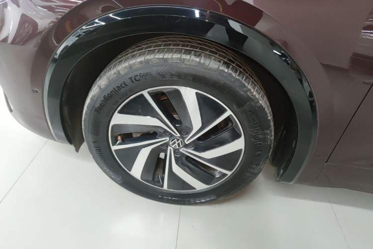 Used Volkswagen Viloran 2020 330TSI Luxury Edition Exterior 4