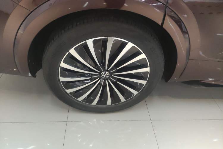 Used Volkswagen Viloran 2020 380TSI Flagship Edition Exterior 5