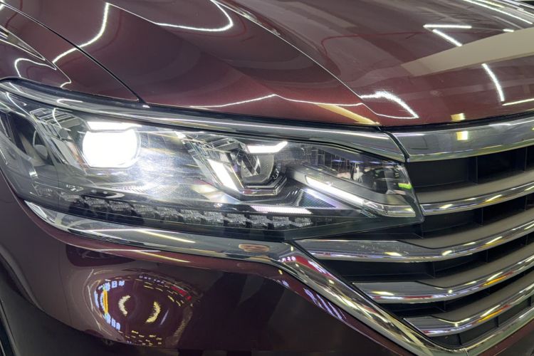 Used Volkswagen Viloran 2020 330TSI Luxury Edition Exterior 6