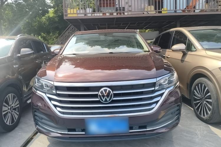 Used Volkswagen Viloran 2020 330TSI Luxury Edition Front