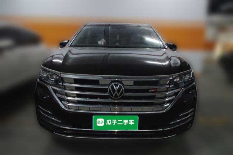 Used Volkswagen Viloran 2020 330TSI Luxury Edition Front