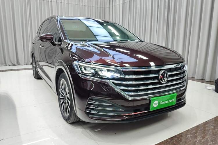 Used Volkswagen Viloran 2020 380TSI Prestige Edition Front Right 45 Deg