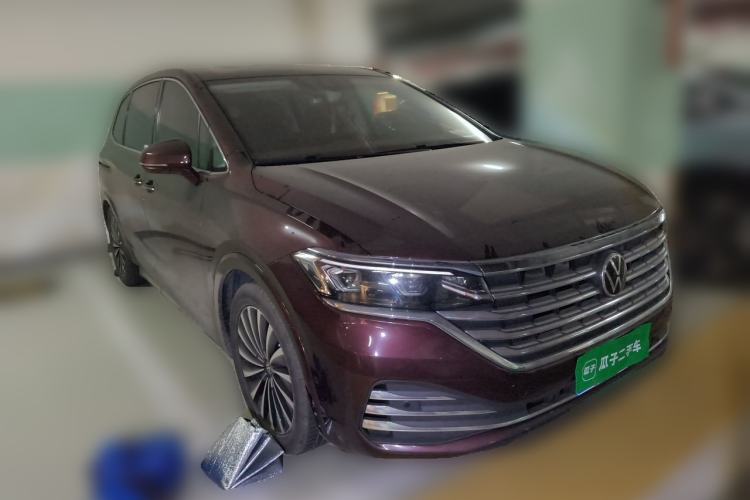 Used Volkswagen Viloran 2020 380TSI Prestige Edition Front Right 45 Deg