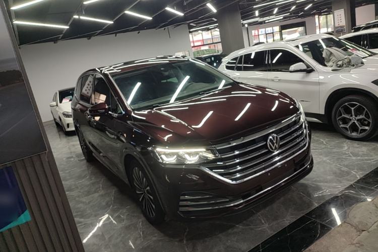 Used Volkswagen Viloran 2020 380TSI Prestige Edition Front Right 45 Deg
