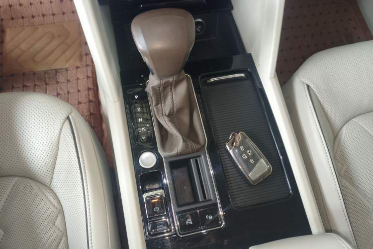Used Volkswagen Viloran 2020 380TSI Flagship Edition Gear Lever