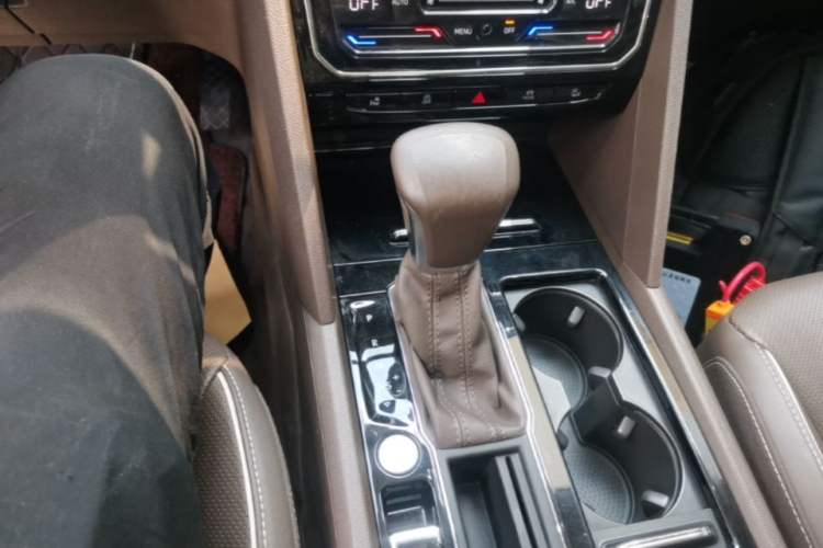 Used Volkswagen Viloran 2020 380TSI Flagship Edition Gear Lever