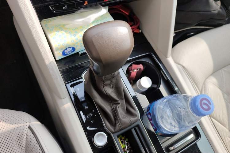 Used Volkswagen Viloran 2020 380TSI Flagship Edition Gear Lever