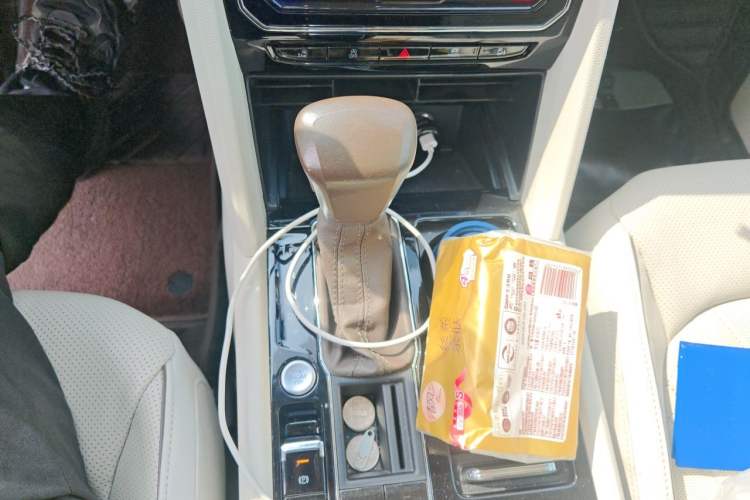 Used Volkswagen Viloran 2020 380TSI Flagship Edition Gear Lever
