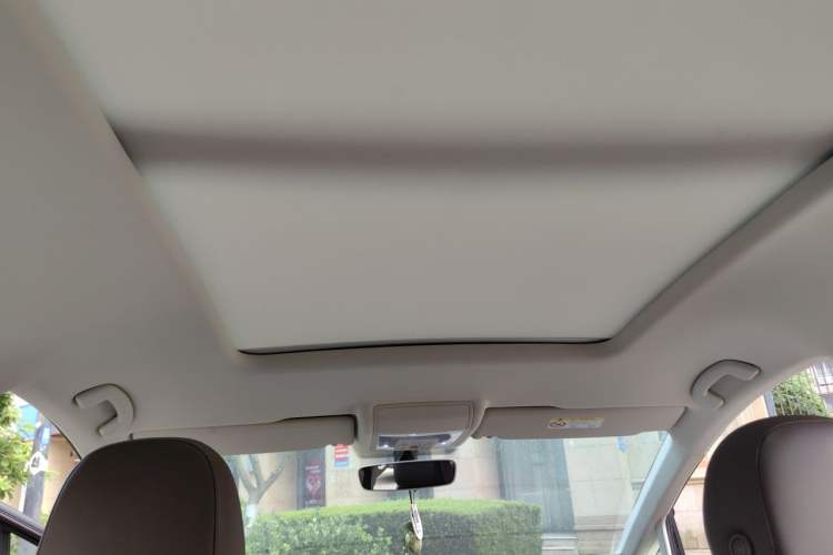 Used Volkswagen Viloran 2020 330TSI Business Edition Headliner