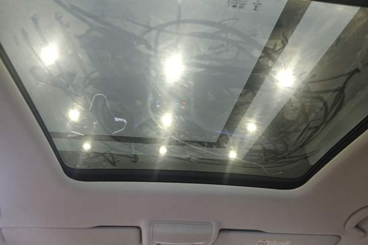 Used Volkswagen Viloran 2020 380TSI Prestige Edition Headliner