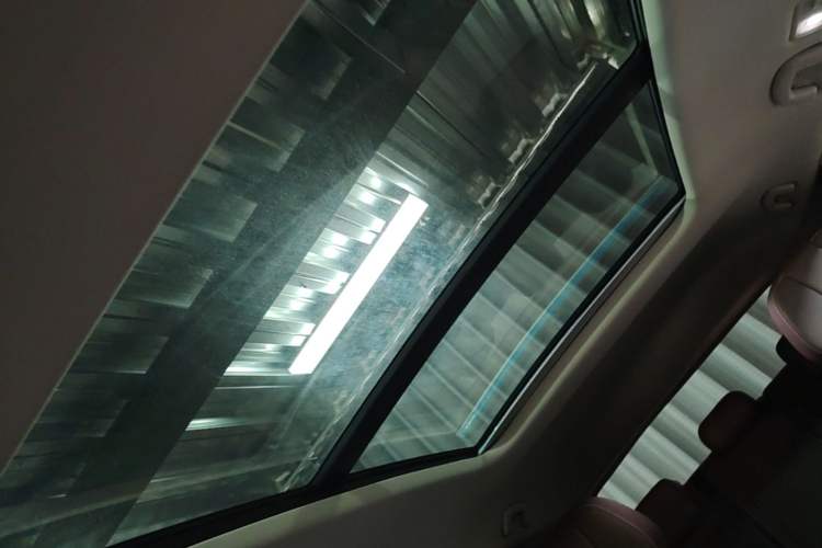 Used Volkswagen Viloran 2020 380TSI Prestige Edition Headliner