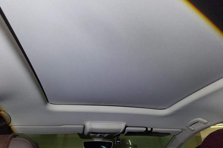 Used Volkswagen Viloran 2020 380TSI Prestige Edition Headliner