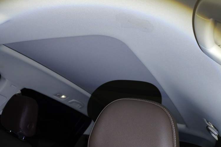 Used Volkswagen Viloran 2020 380TSI Prestige Edition Headliner