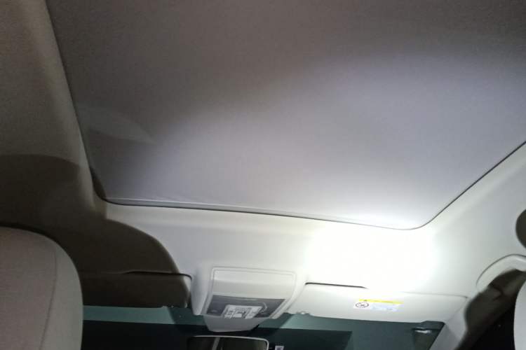 Used Volkswagen Viloran 2020 380TSI Prestige Edition Headliner