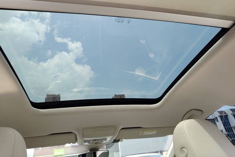 Used Volkswagen Viloran 2020 380TSI Prestige Edition Headliner