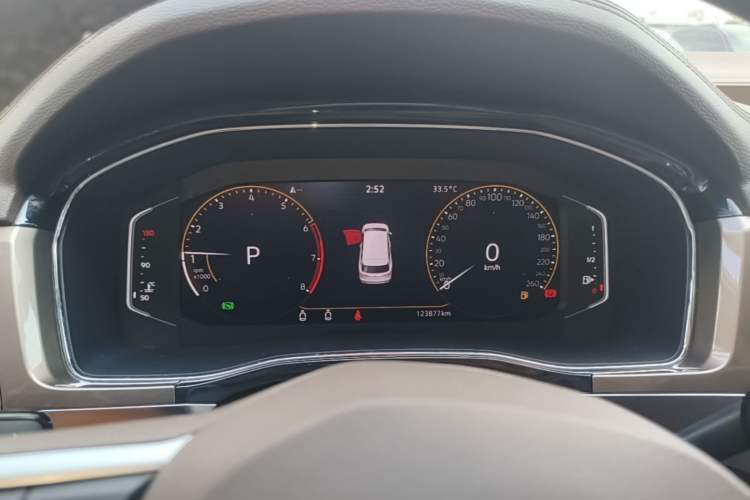 Used Volkswagen Viloran 2020 330TSI Luxury Edition Instrument Cluster