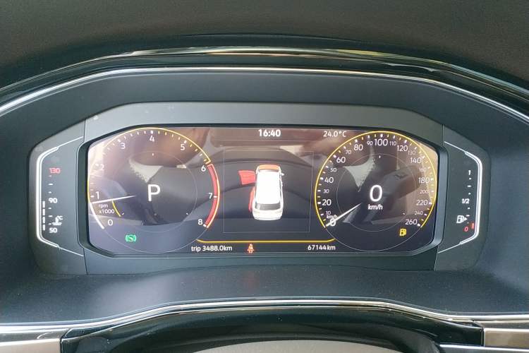 Used Volkswagen Viloran 2020 330TSI Business Edition Instrument Cluster