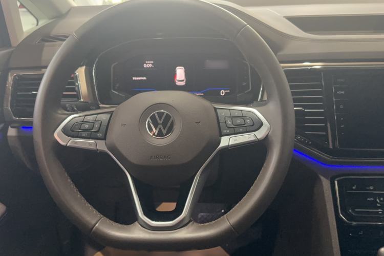 Used Volkswagen Viloran 2020 380TSI Prestige Edition Interior 3