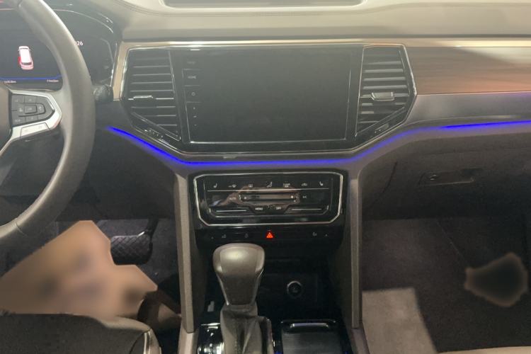 Used Volkswagen Viloran 2020 380TSI Prestige Edition Interior 4