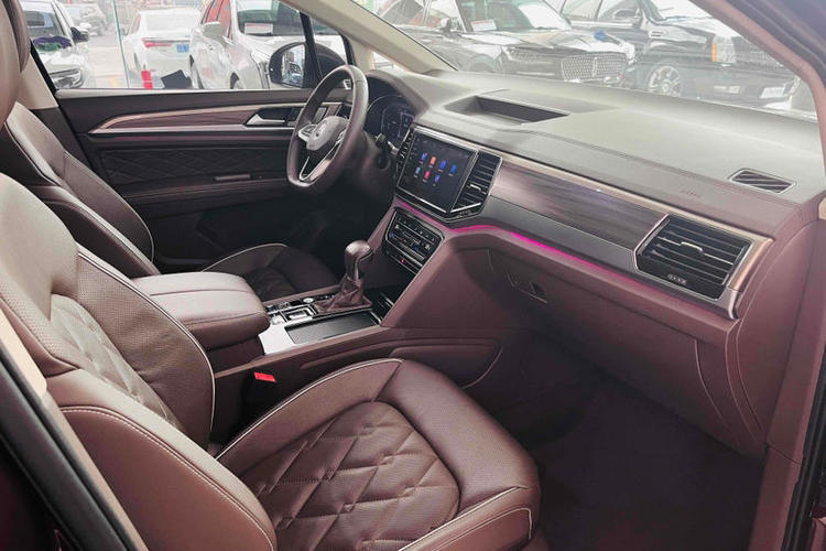 Used Volkswagen Viloran 2020 380TSI Prestige Edition Interior 5