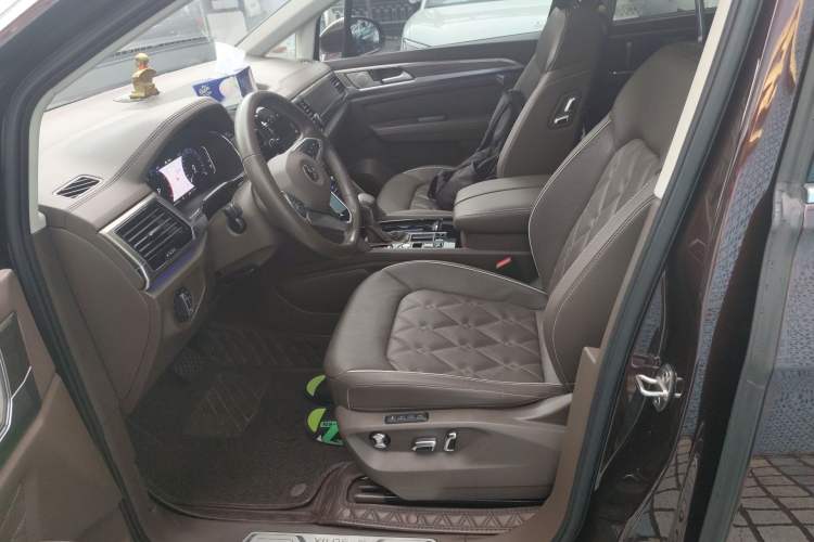 Used Volkswagen Viloran 2020 380TSI Prestige Edition Left Front Seat