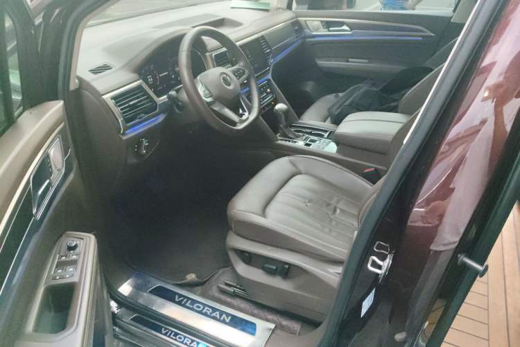 Used Volkswagen Viloran 2020 330TSI Luxury Edition Left Front Seat