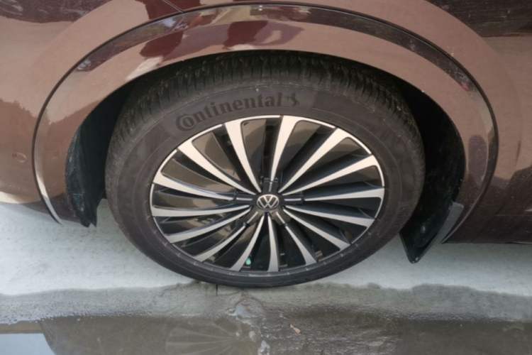 Used Volkswagen Viloran 2020 380TSI Flagship Edition Left Front Wheel Hub
