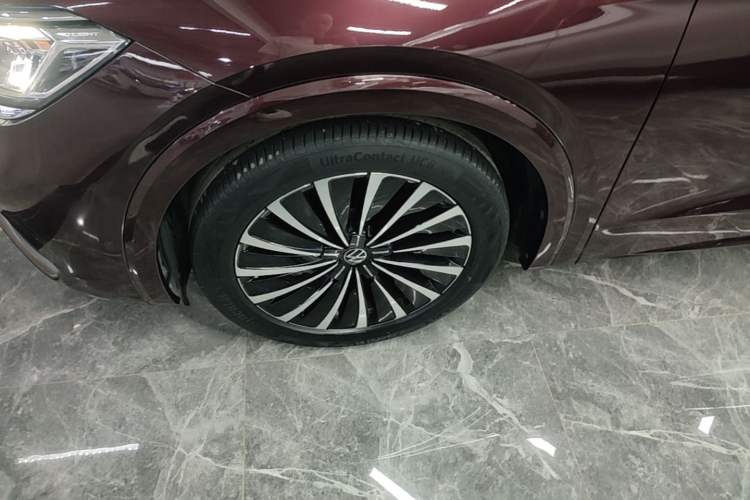 Used Volkswagen Viloran 2020 380TSI Prestige Edition Left Front Wheel Hub