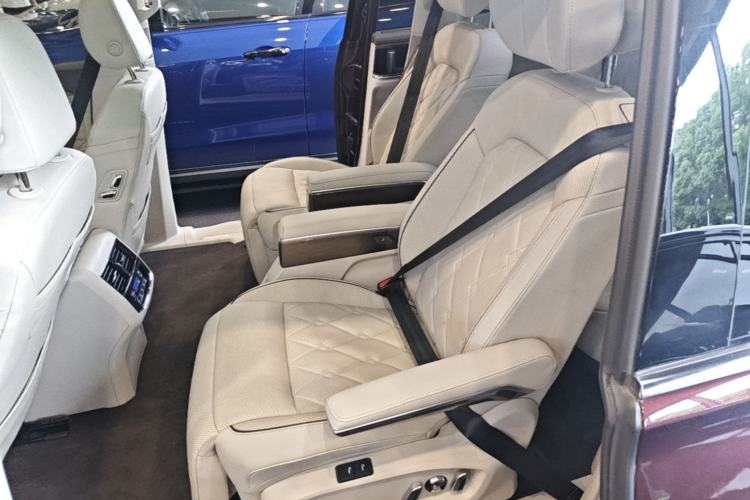 Used Volkswagen Viloran 2020 380TSI Prestige Edition Left Rear Seat