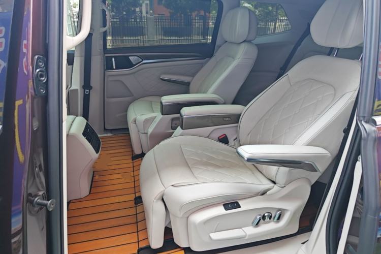 Used Volkswagen Viloran 2020 380TSI Flagship Edition Left Rear Seat