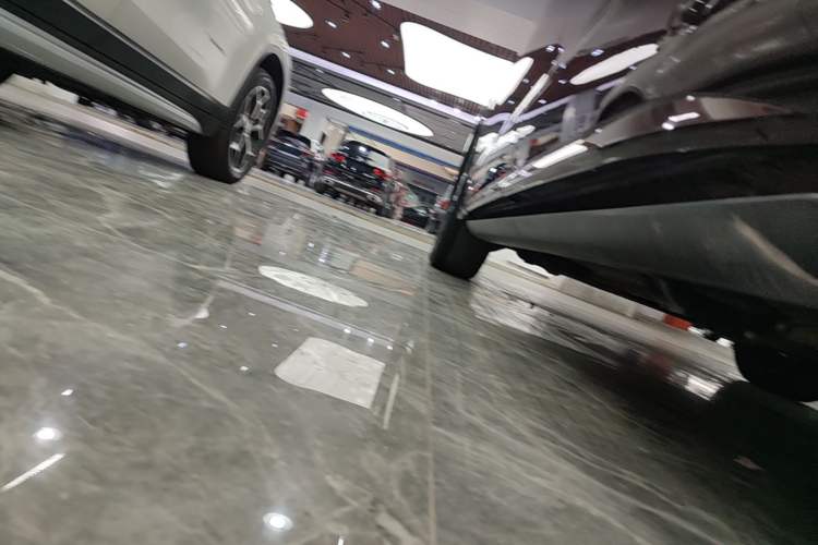 Used Volkswagen Viloran 2020 380TSI Prestige Edition Left Side Sill