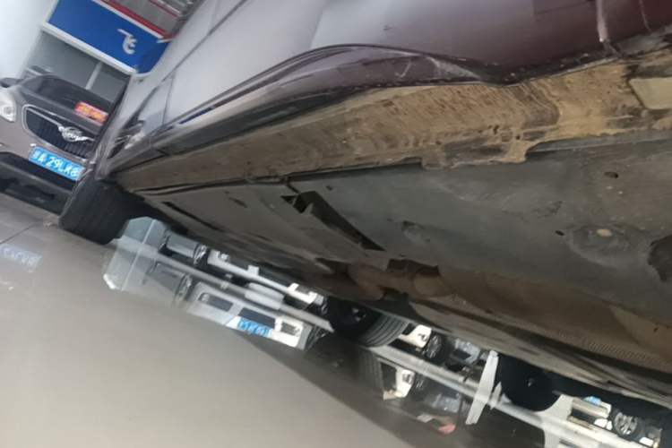 Used Volkswagen Viloran 2020 380TSI Prestige Edition Left Side Sill